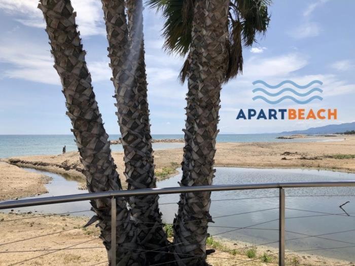 ApartBeach MARINA PLAYA Climatizado Piscina y Parking Cambrils Exterior foto